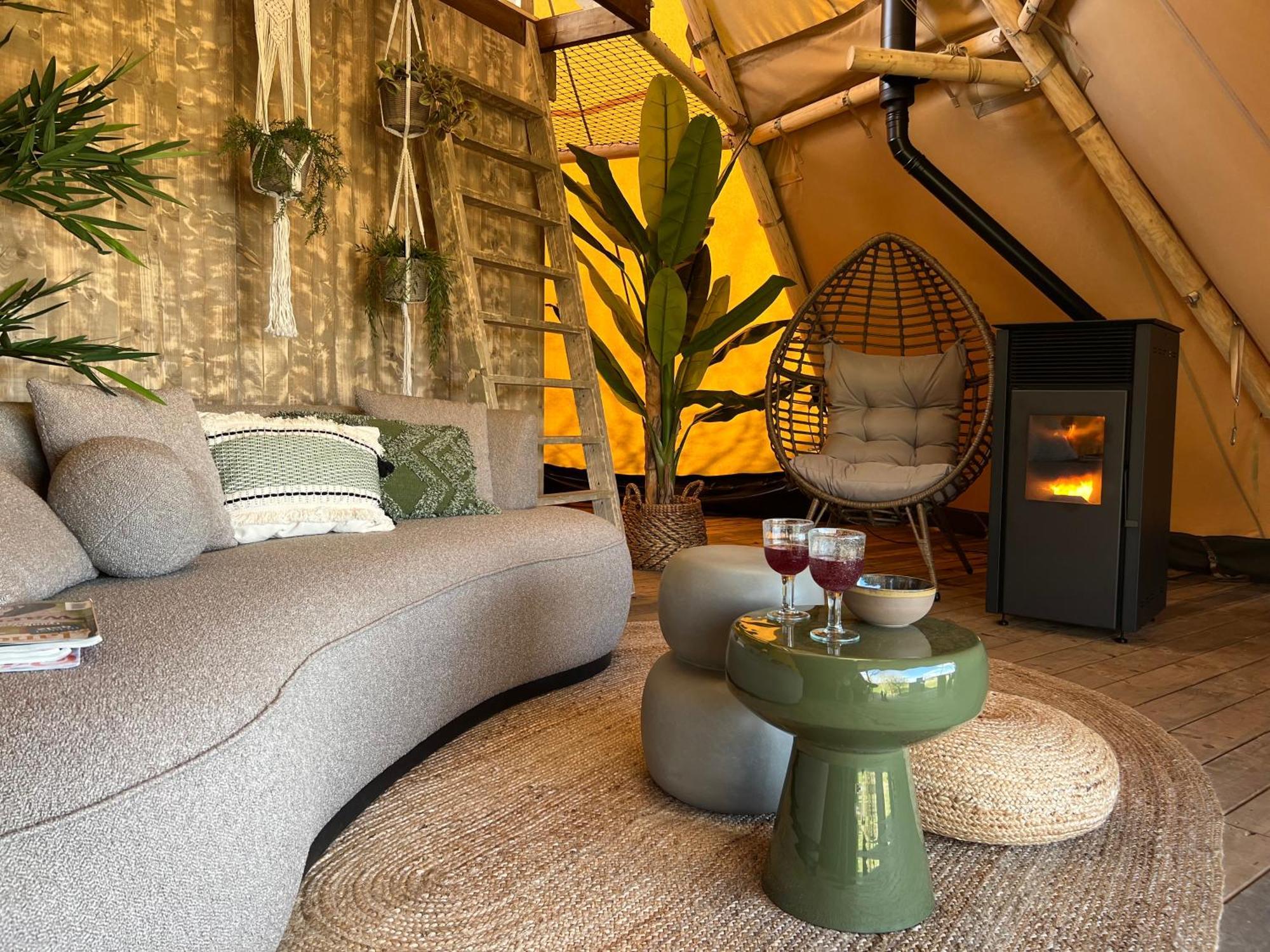 In De Hei Bed & Breakfast Mariahout Exterior photo